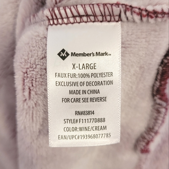 Softest Hoodie Everrr - Picture 5 of 6